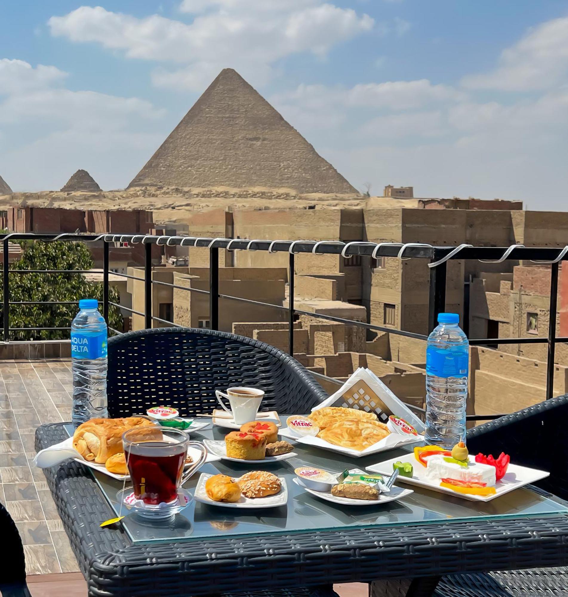 Turquoise Pyramids Gate Hotel City Centre Kafret el-Gabal Kültér fotó