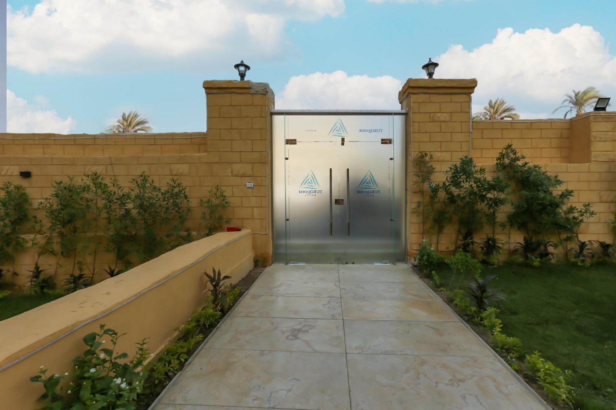 Turquoise Pyramids Gate Hotel City Centre Kafret el-Gabal Kültér fotó