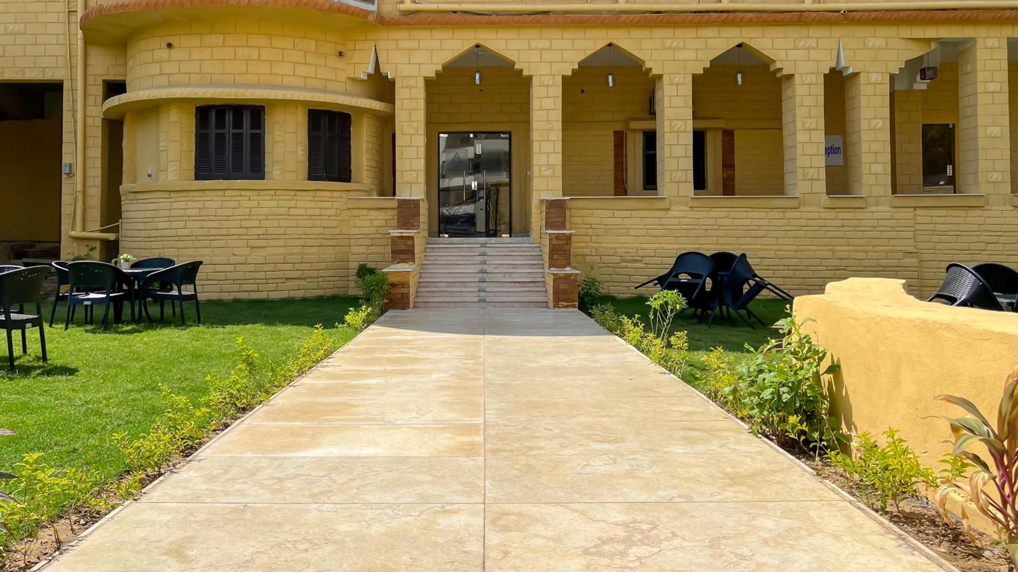 Turquoise Pyramids Gate Hotel City Centre Kafret el-Gabal Kültér fotó